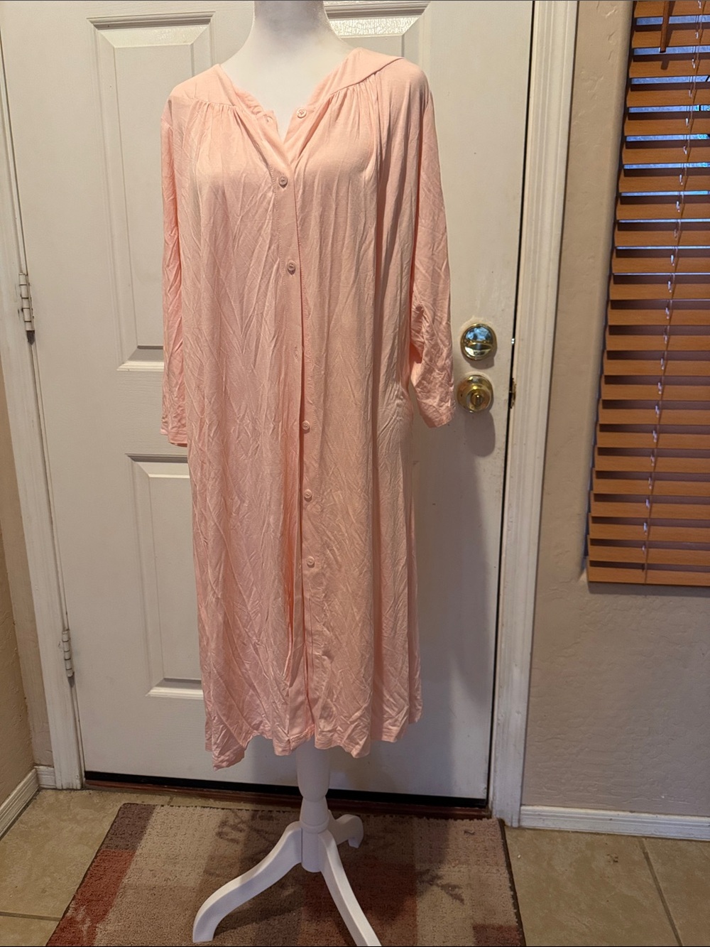 Light Pink Women's Button-Front Nightgown